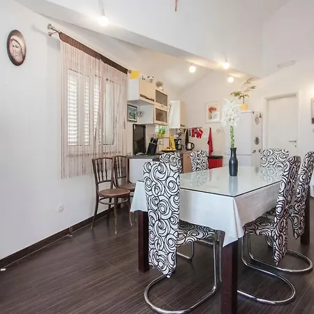 Apartment Pico *
